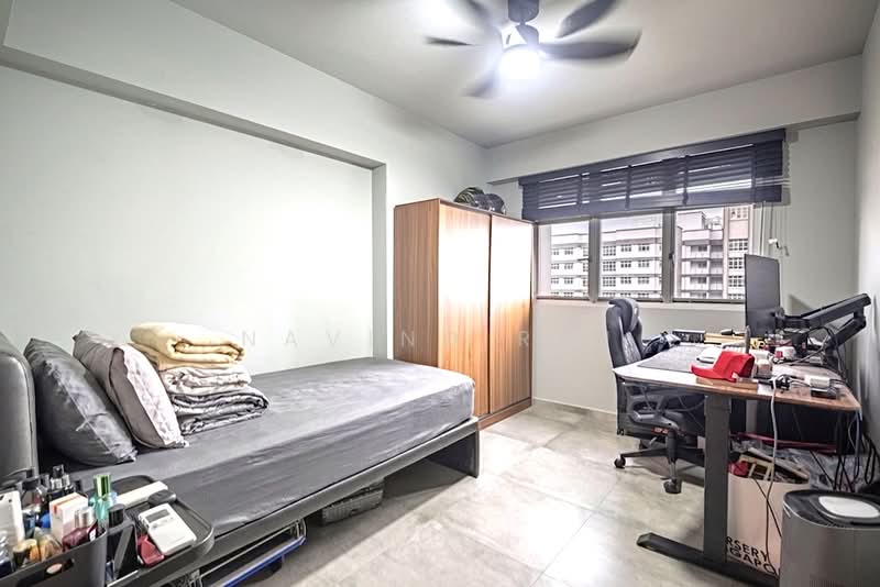 229A Sumang Lane, 229A Sumang Lane, 4 Bedrooms, 1,216 sqft, HDB Flat For Sale, by Navind Raj, 500218582 - Bedroom - PropertyGuru.com.sg