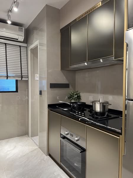 Chuan Park, 240 Lorong Chuan, 3 Bedrooms, 1,206 sqft, Condominium For Sale, by Dane Kau 高国豪, 500218588 - Kitchen - PropertyGuru.com.sg
