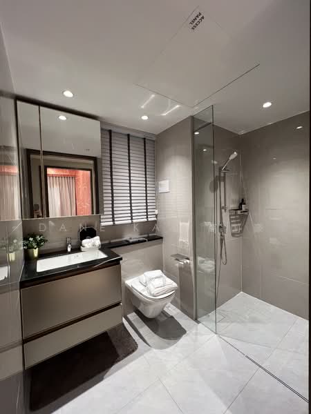Chuan Park, 240 Lorong Chuan, 3 Bedrooms, 1,206 sqft, Condominium For Sale, by Dane Kau 高国豪, 500218588 - PropertyGuru.com.sg