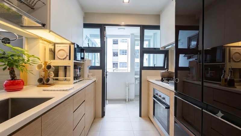 Treasure at Tampines, 49 Tampines Lane, 3 Bedrooms, 1,033 sqft, Condominium For Sale, by Ian Yijie Teo, 500218590 - Kitchen - PropertyGuru.com.sg