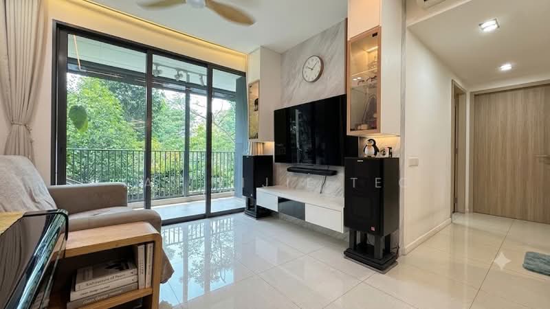 Treasure at Tampines, 49 Tampines Lane, 3 Bedrooms, 1,033 sqft, Condominium For Sale, by Ian Yijie Teo, 500218590 - Living Room - PropertyGuru.com.sg