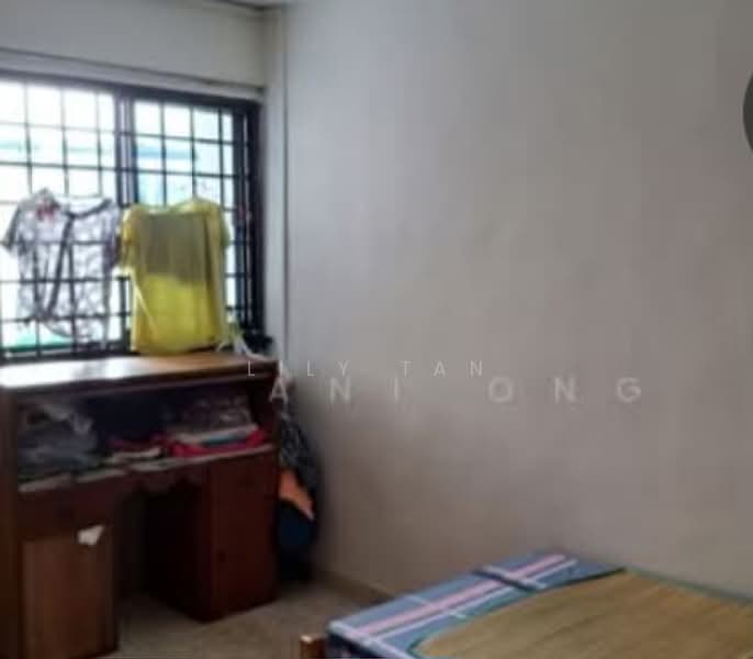 214 Bedok North Street 1, 214 Bedok North Street 1, Room Rental, 100 sqft, HDB Flat For Rent, by Lily Tan, 500218592 - Bedroom - PropertyGuru.com.sg