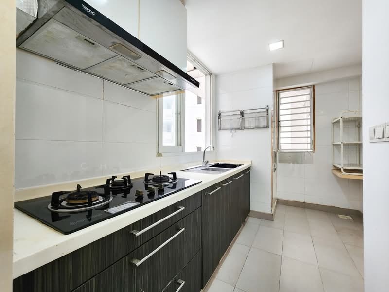 Mi Casa, 323 Choa Chu Kang Avenue 3, 4 Bedrooms, 1,281 sqft, Condominium For Sale, by Chew Lih Yuan, 500218596 - Kitchen - PropertyGuru.com.sg