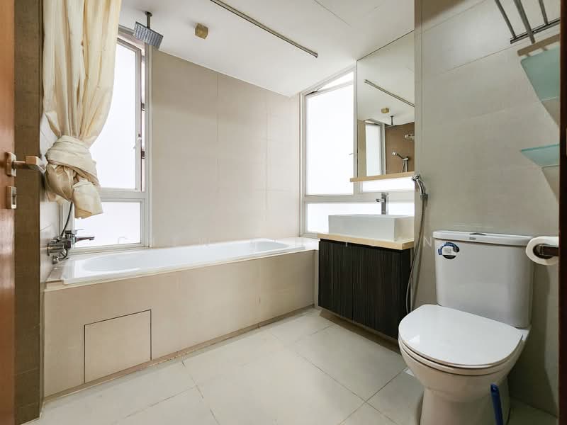 Mi Casa, 323 Choa Chu Kang Avenue 3, 4 Bedrooms, 1,281 sqft, Condominium For Sale, by Chew Lih Yuan, 500218596 - Bathroom - PropertyGuru.com.sg