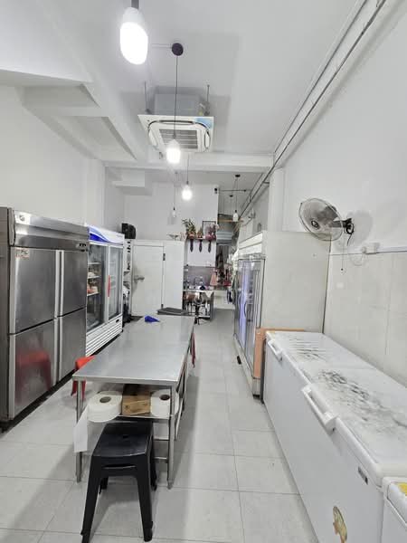 221 Geylang Road, Geylang Road, 1,312 sqft, Shop / Shophouse For Sale, by MH Quek, 500218606 - Kitchen - CommercialGuru.com.sg