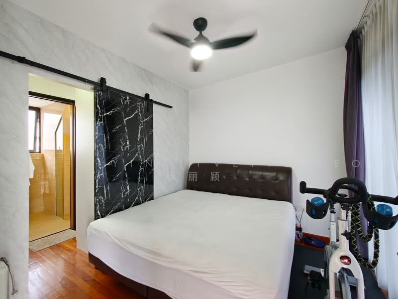 Seletar View, 26 Seletar Hills Drive, 4 Bedrooms, 3,294 sqft, Cluster House For Sale, by Yeo LiYin (Yvette Yeo) 杨丽颖, 500218607 - Master Bedroom - PropertyGuru.com.sg