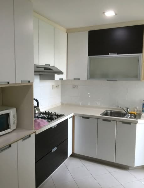 Parc Haven, 12 Lorong Limau, 1 Bedroom, 699 sqft, Condominium For Rent, by Lily Tan, 500218610 - Kitchen - PropertyGuru.com.sg