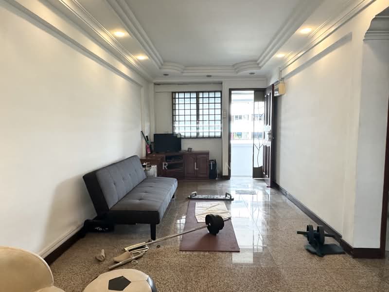 430 Clementi Avenue 3, 430 Clementi Avenue 3, 2 Bedrooms, 721 sqft, HDB Flat For Rent, by Er Lin, 500218617 - Living Room - PropertyGuru.com.sg