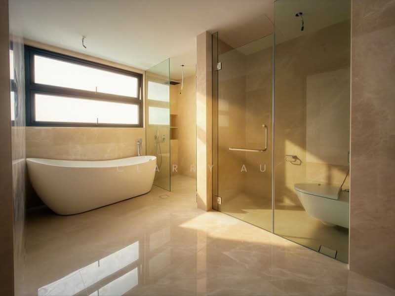 Detached Bungalow @ Braddell Heights Estate | Pool & Lift ★Eminence Landed★, Matlock Rise, Chiltern Drive, Clifton Vale, 6 Bedrooms, 8,969 sqft, Detached House For Sale, by Clarry Au, 500218618 - Bathroom - PropertyGuru.com.sg