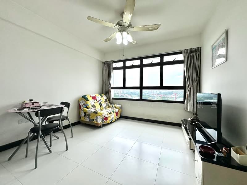 166A Teck Whye Crescent, 166A Teck Whye Crescent, 1 Bedroom, 506 sqft, HDB Flat For Sale, by Brandon Zheng 郑祺宝, 500218619 - Living Room - PropertyGuru.com.sg