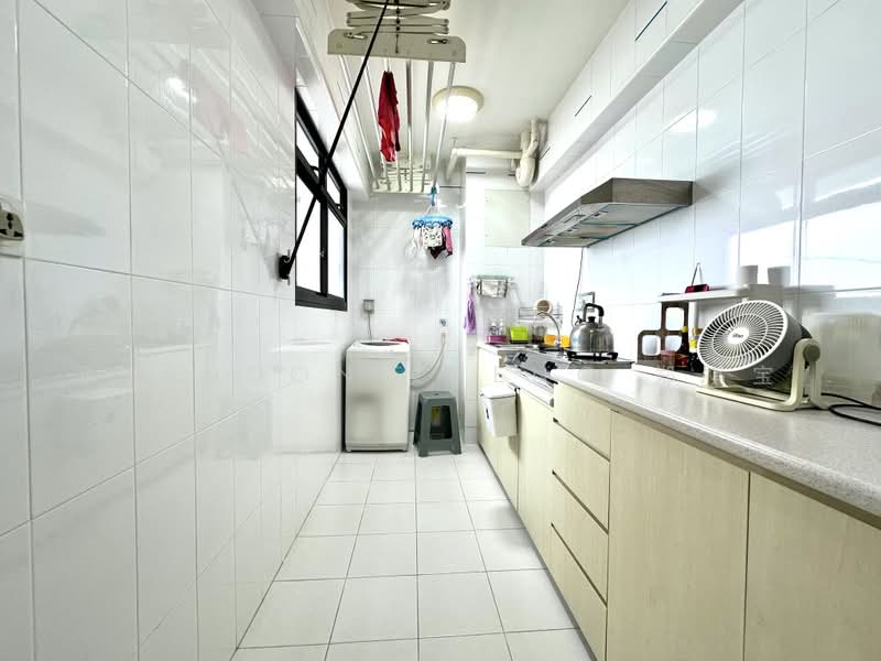 166A Teck Whye Crescent, 166A Teck Whye Crescent, 1 Bedroom, 506 sqft, HDB Flat For Sale, by Brandon Zheng 郑祺宝, 500218619 - Kitchen - PropertyGuru.com.sg