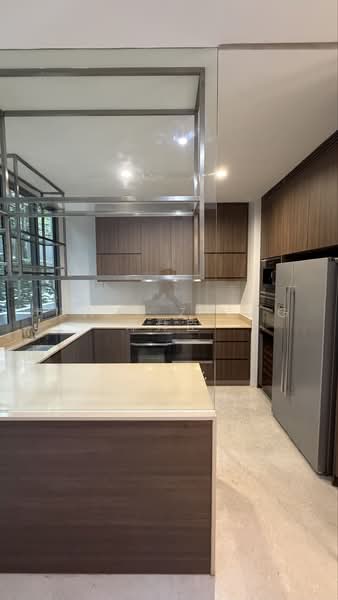 Greenwood Mews, 271 Greenwood Avenue, Newton / Novena, 5 Bedrooms, 3,099 sqft, Cluster House For Sale, by Frank Zheng 郑舜臣, 500218627 - Kitchen - PropertyGuru.com.sg