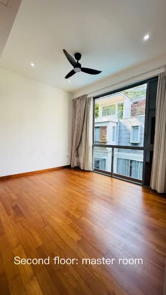 Greenwood Mews, 271 Greenwood Avenue, Newton / Novena, 5 Bedrooms, 3,099 sqft, Cluster House For Sale, by Frank Zheng 郑舜臣, 500218627 - Master Bedroom - PropertyGuru.com.sg