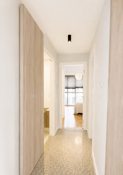 The Bayshore, 30 Bayshore Road, 2 Bedrooms, 926 sqft, Condominium For Sale, by Cynthia Fung, 500218646 - Corridor - PropertyGuru.com.sg