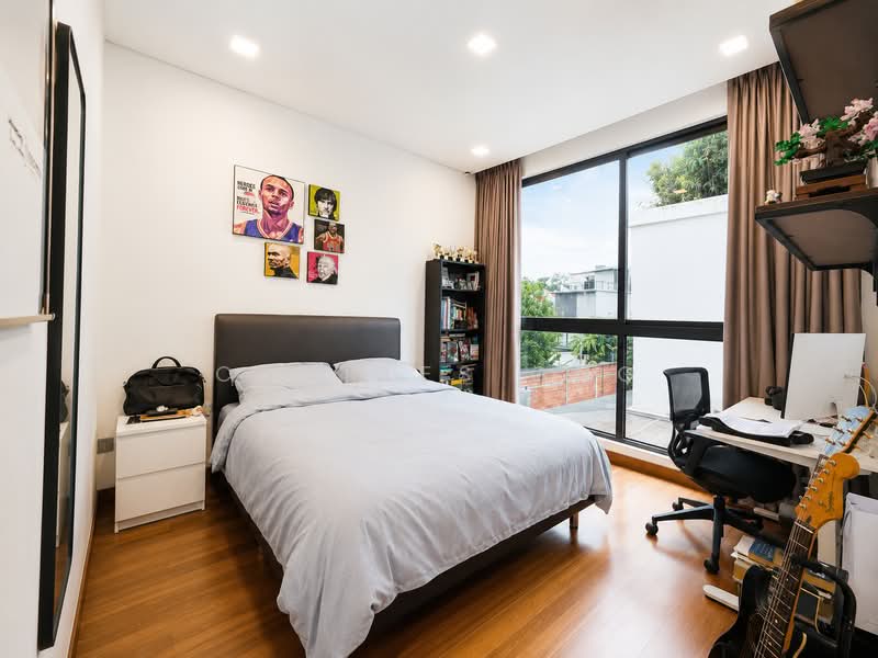 ⭐️Best Modern House in Novena w Lift, Near SJI, , 5 Bedrooms, 4,633 sqft, Semi-Detached House For Sale, by Charles Ong, 500218659 - Bedroom - PropertyGuru.com.sg