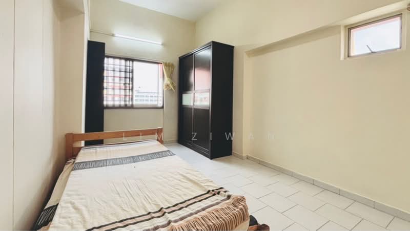 432 Choa Chu Kang Avenue 4, 432 Choa Chu Kang Avenue 4, 3 Bedrooms, 1,334 sqft, HDB Flat For Rent, by Lim Ziwan, 500218664 - PropertyGuru.com.sg