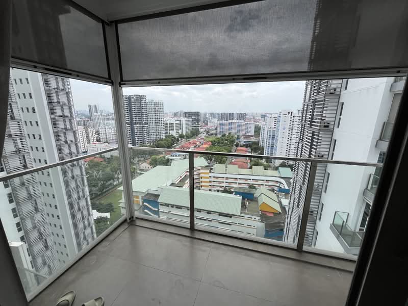 City View' High floor 3bed2bath with 5m’s Living & Balcony ceiling height @ Eight Riversuites, , 3 Bedrooms, 1,195 sqft, Condominium For Sale, by Marjorie Teo, 500218667 - Master' balcony - PropertyGuru.com.sg