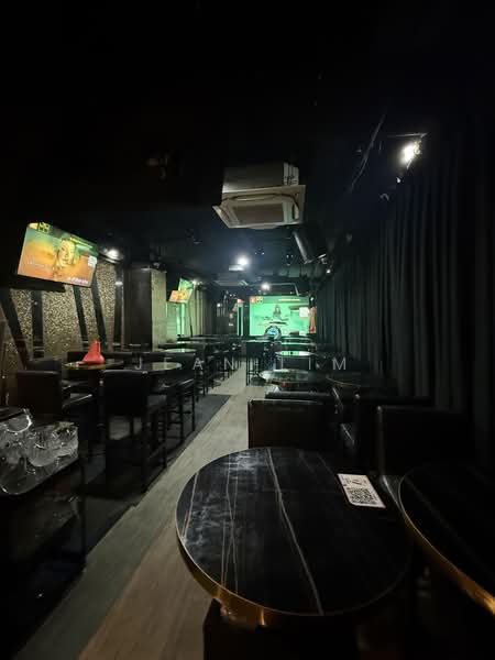 Golden Mile Tower, 6001 Beach Road, 333 sqft, Other Retail For Sale, by Jean Lim, 500218673 - Interior - CommercialGuru.com.sg