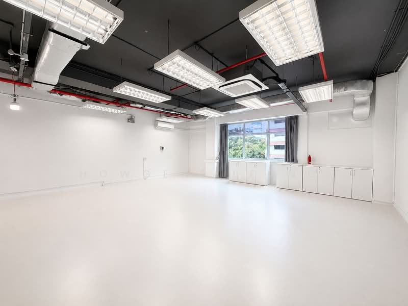 EPL BUILDING