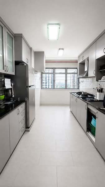52 Strathmore Avenue, 52 Strathmore Avenue, 3 Bedrooms, 1,184 sqft, HDB Flat For Sale, by Serene Wang, 500218684 - Kitchen - PropertyGuru.com.sg