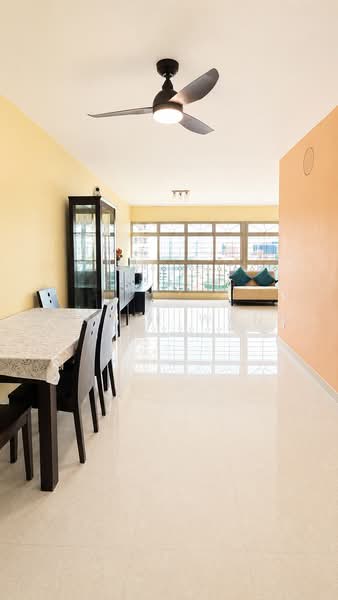 52 Strathmore Avenue, 52 Strathmore Avenue, 3 Bedrooms, 1,184 sqft, HDB Flat For Sale, by Serene Wang, 500218684 - Living Room - PropertyGuru.com.sg