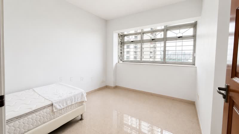 52 Strathmore Avenue, 52 Strathmore Avenue, 3 Bedrooms, 1,184 sqft, HDB Flat For Sale, by Serene Wang, 500218684 - Bedroom - PropertyGuru.com.sg