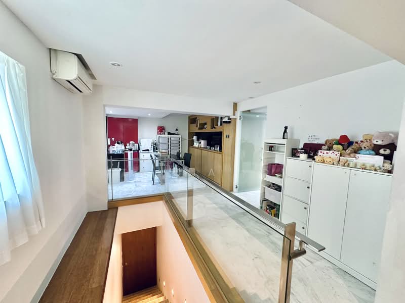 Everton HDB Shophouse, , 1,733 sqft, Shop / Shophouse For Sale, by Patricia Kong, 500218686 - Interior - CommercialGuru.com.sg