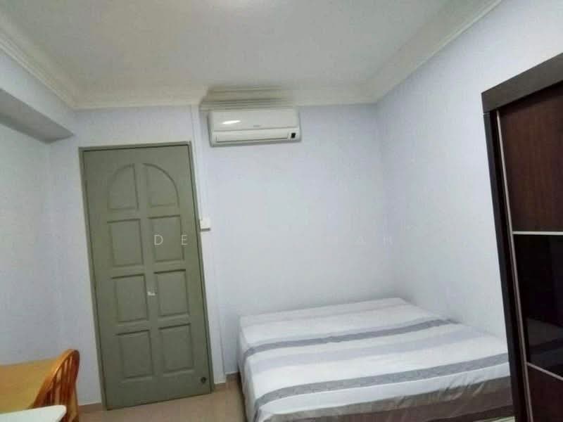 647 Jurong West Street 61, 647 Jurong West Street 61, 3 Bedrooms, 1,313 sqft, HDB Flat For Sale, by Dennis Mah, 500218697 - Bedroom - PropertyGuru.com.sg