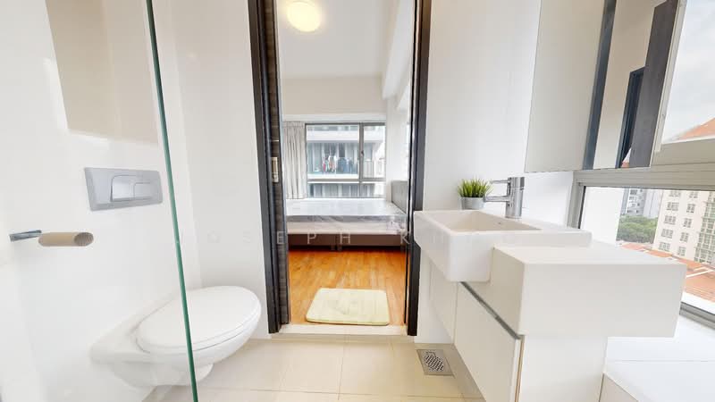 Robertson Edge, 18 Tong Watt Road, 2 Bedrooms, 463 sqft, Apartment For Sale, by Joseph Khoo, 500218699 - Bathroom - PropertyGuru.com.sg