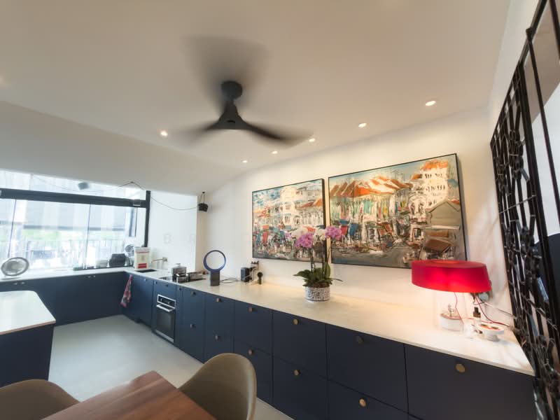 RENOVATED FREEHOLD TERRACE WITHIN 1KM TO PEI HWA! RARE!, TOH TUCK ROAD/TOH TUCK DR, 4 Bedrooms, 2,400 sqft, Terraced House For Sale, by Bruce Ang, 500218710 - Kitchen - PropertyGuru.com.sg