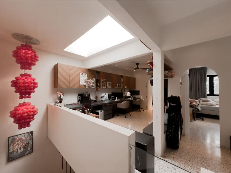 RENOVATED FREEHOLD TERRACE WITHIN 1KM TO PEI HWA! RARE!, TOH TUCK ROAD/TOH TUCK DR, 4 Bedrooms, 2,400 sqft, Terraced House For Sale, by Bruce Ang, 500218710 - PropertyGuru.com.sg