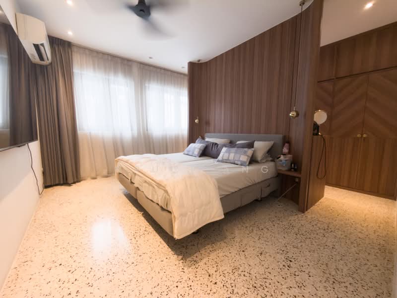 RENOVATED FREEHOLD TERRACE WITHIN 1KM TO PEI HWA! RARE!, TOH TUCK ROAD/TOH TUCK DR, 4 Bedrooms, 2,400 sqft, Terraced House For Sale, by Bruce Ang, 500218710 - PropertyGuru.com.sg