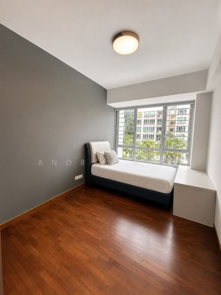 The Raintree, 87 Bukit Drive, 4 Bedrooms, 1,335 sqft, Condominium For Sale, by Andrew Nair, 500218711 - Bedroom - PropertyGuru.com.sg