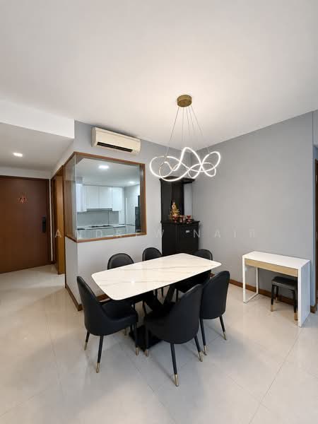 The Raintree, 87 Bukit Drive, 4 Bedrooms, 1,335 sqft, Condominium For Sale, by Andrew Nair, 500218711 - Dining Room - PropertyGuru.com.sg