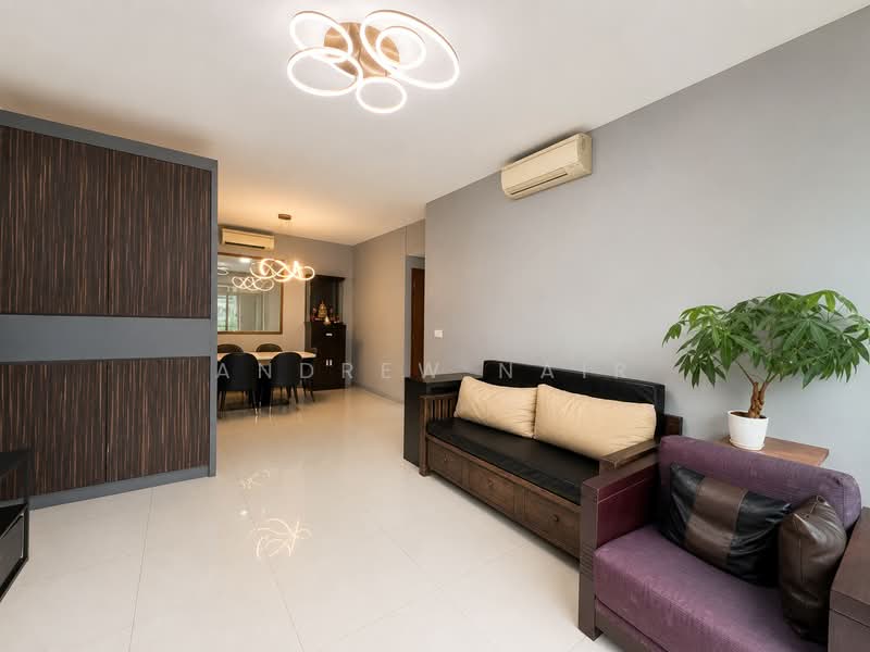 The Raintree, 87 Bukit Drive, 4 Bedrooms, 1,335 sqft, Condominium For Sale, by Andrew Nair, 500218711 - Living Room - PropertyGuru.com.sg