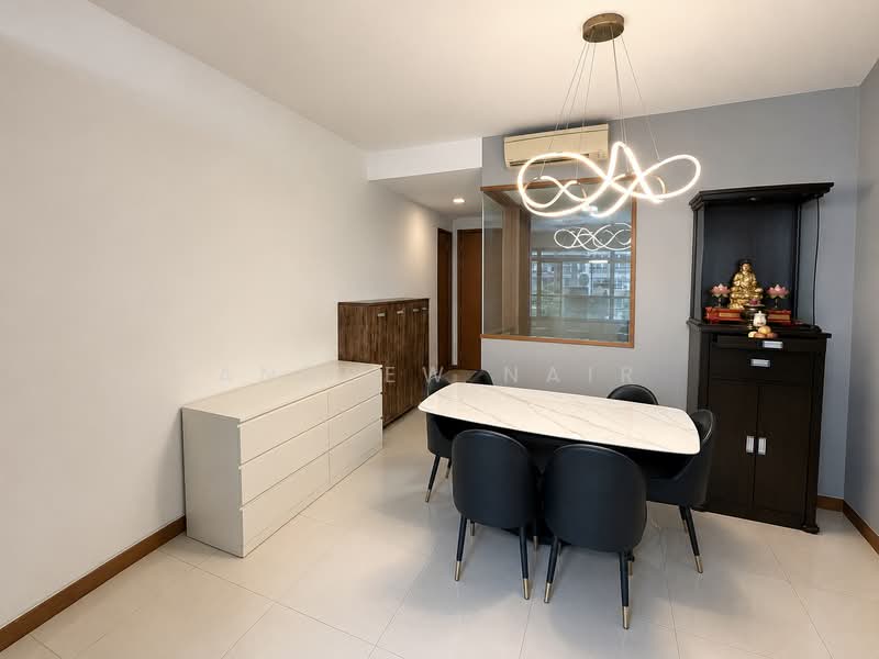 The Raintree, 87 Bukit Drive, 4 Bedrooms, 1,335 sqft, Condominium For Sale, by Andrew Nair, 500218711 - Dining Room - PropertyGuru.com.sg