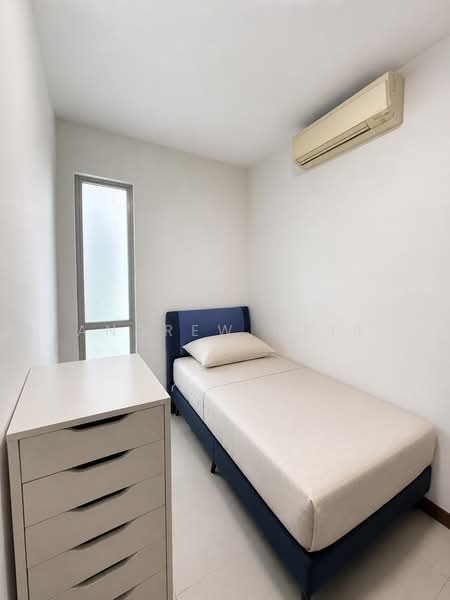 The Raintree, 87 Bukit Drive, 4 Bedrooms, 1,335 sqft, Condominium For Sale, by Andrew Nair, 500218711 - Bedroom - PropertyGuru.com.sg