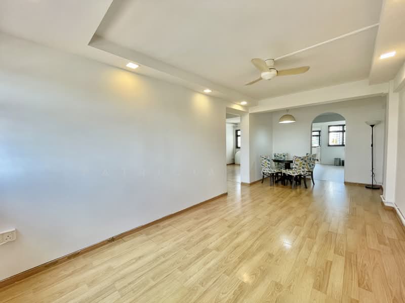 57 Marine Terrace, 57 Marine Terrace, 3 Bedrooms, 700 sqft, HDB Flat For Rent, by Patricia Kong, 500218727 - Living Room - PropertyGuru.com.sg