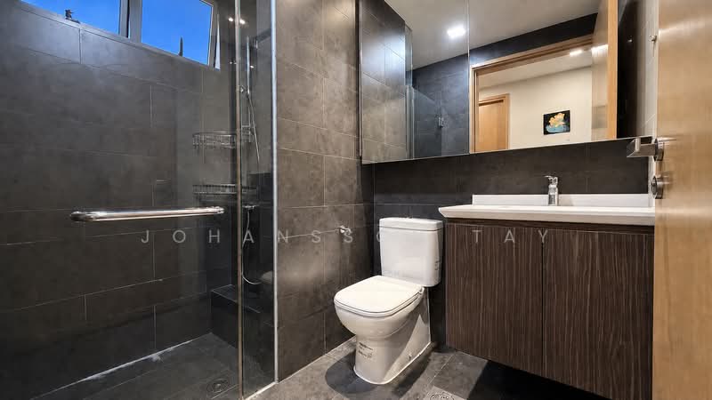Parc Olympia, 56 Flora Drive, Changi Airport / Changi Village, 2 Bedrooms, 861 sqft, Condominium For Sale, by Johansson Tay, 500218728 - Bathroom - PropertyGuru.com.sg