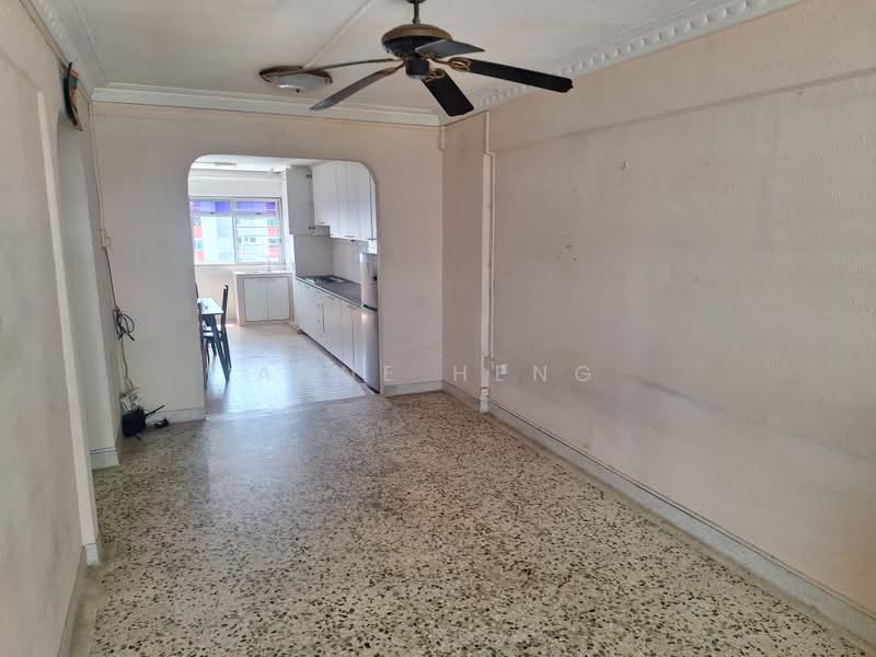 320 Clementi Avenue 4, 320 Clementi Avenue 4, 2 Bedrooms, 721 sqft, HDB Flat For Rent, by Anne Heng, 500218734 - PropertyGuru.com.sg