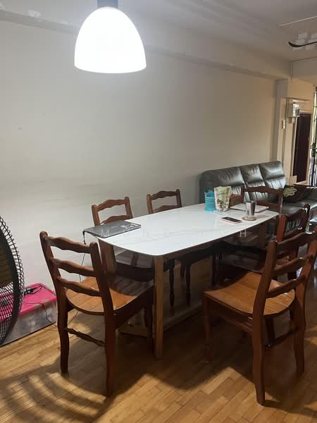 154 Ang Mo Kio Avenue 5, 154 Ang Mo Kio Avenue 5, 2 Bedrooms, 731 sqft, HDB Flat For Rent, by Edmund Toh, 500218737 - Dining Room - PropertyGuru.com.sg