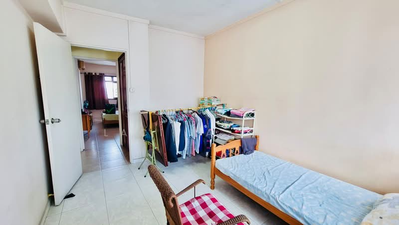 641 Jurong West Street 61, 641 Jurong West Street 61, 3 Bedrooms, 1,302 sqft, HDB Flat For Sale, by Lacilia Lau, 500218738 - Bedroom - PropertyGuru.com.sg
