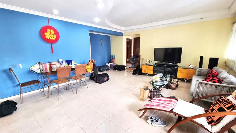 641 Jurong West Street 61, 641 Jurong West Street 61, 3 Bedrooms, 1,302 sqft, HDB Flat For Sale, by Lacilia Lau, 500218738 - Living Room - PropertyGuru.com.sg