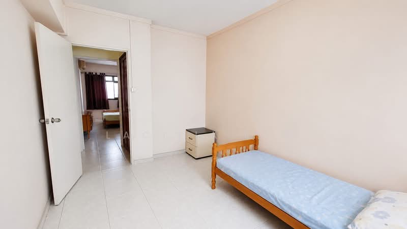 641 Jurong West Street 61, 641 Jurong West Street 61, 3 Bedrooms, 1,302 sqft, HDB Flat For Sale, by Lacilia Lau, 500218738 - Bedroom - PropertyGuru.com.sg