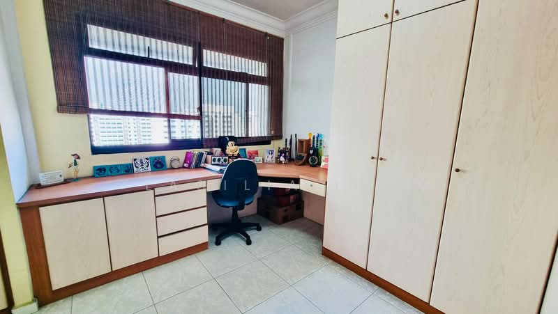 641 Jurong West Street 61, 641 Jurong West Street 61, 3 Bedrooms, 1,302 sqft, HDB Flat For Sale, by Lacilia Lau, 500218738 - Master Bedroom Study - PropertyGuru.com.sg