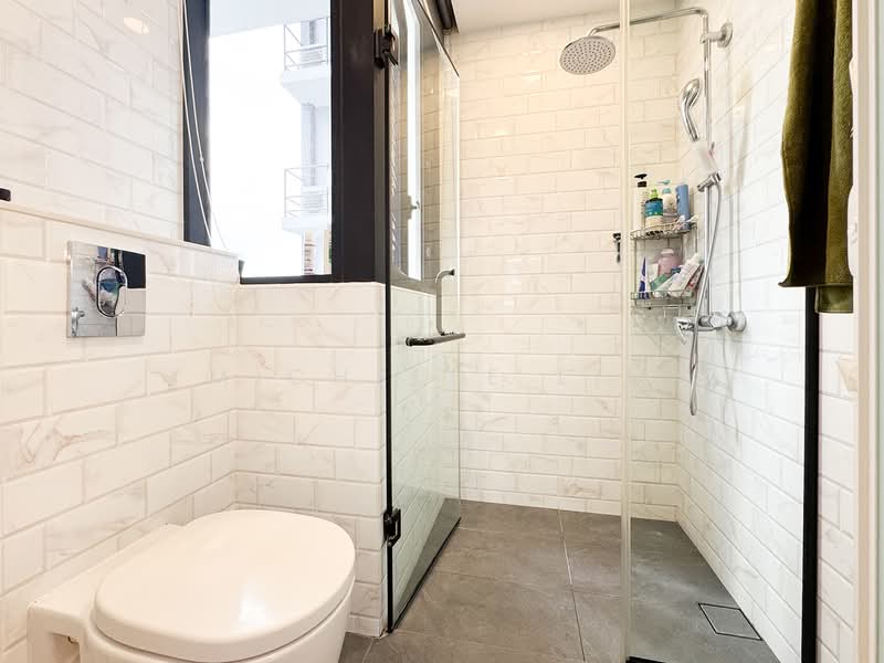 The Trilinq, 28A Jalan Lempeng, 3 Bedrooms, 915 sqft, Condominium For Sale, by Michelle Lim, 500218739 - Bathroom - PropertyGuru.com.sg