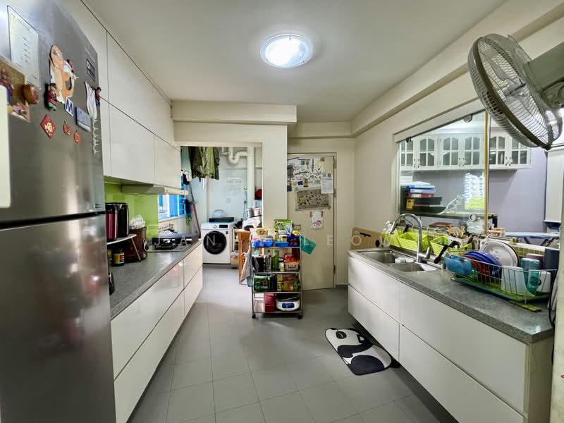 468C Admiralty Drive, 468C Admiralty Drive, 3 Bedrooms, 1,270 sqft, HDB Flat For Sale, by Janet Leow, 500218756 - Kitchen - PropertyGuru.com.sg
