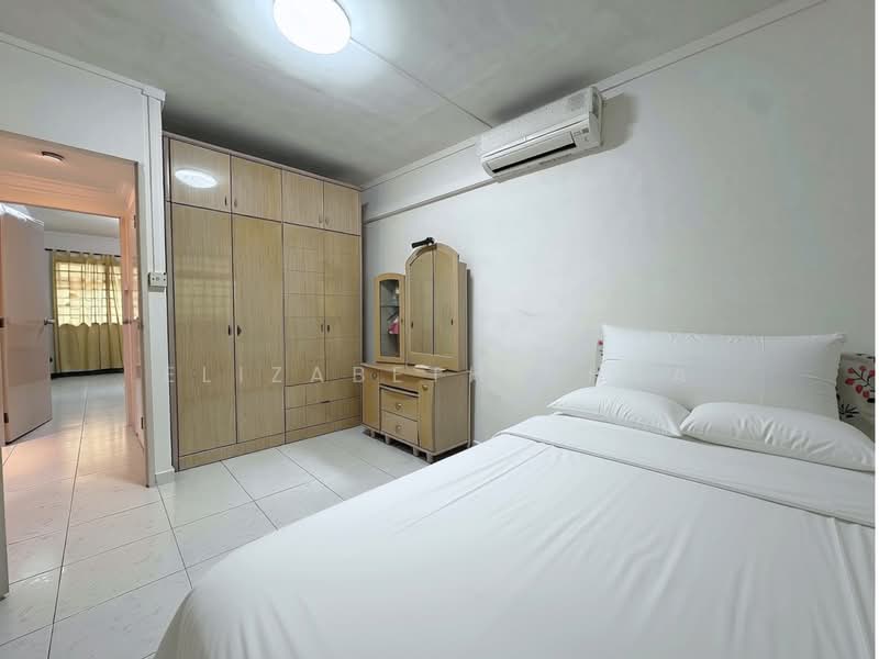 347 Tampines Street 33, 347 Tampines Street 33, 3 Bedrooms, 1,141 sqft, HDB Flat For Sale, by Elizabeth Chua, 500218765 - Bedroom - PropertyGuru.com.sg