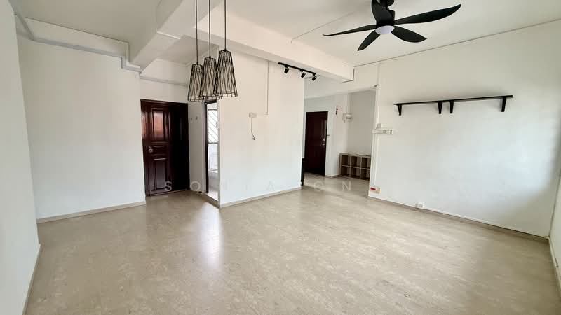 56 Eng Hoon Street, 56 Eng Hoon Street, 2 Bedrooms, 829 sqft, Walk-up Apartment For Rent, by Sonia Ong, 500218771 - Living Room - PropertyGuru.com.sg