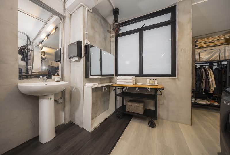 93 Jalan Dua, 93 Jalan Dua, 1 Bedroom, 667 sqft, HDB Flat For Rent, by David Wang, 500218778 - Bathroom - PropertyGuru.com.sg